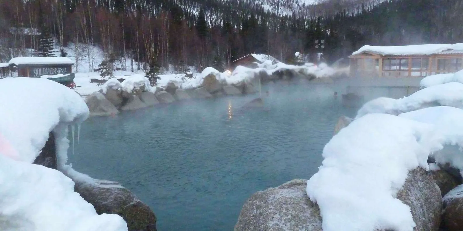 From Fairbanks: Chena Hot Springs Northern Lights Tour